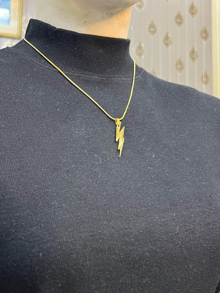 Spark Pendent Necklace