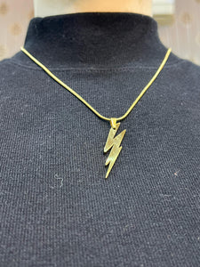 Spark Pendent Necklace