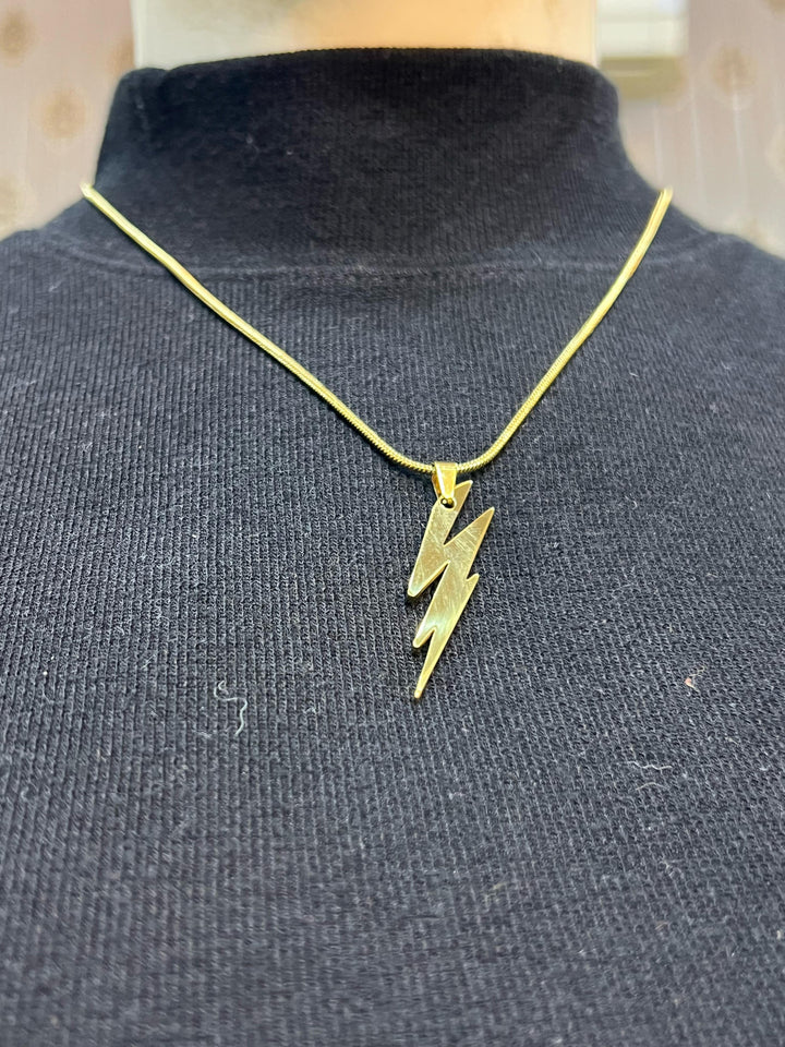 Spark Pendent Necklace